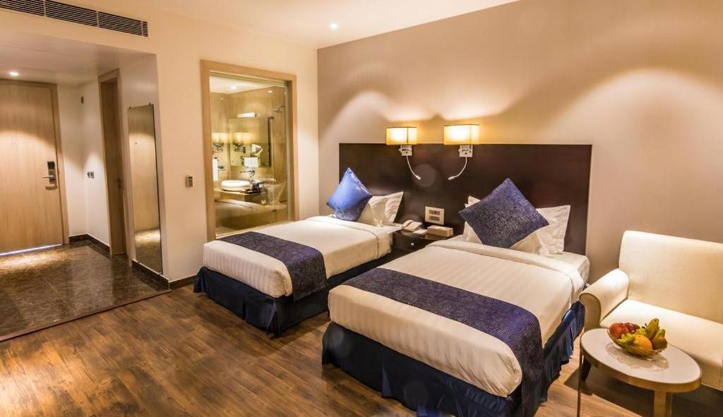 מוראדאבאד Amara Gateway Hotel מראה חיצוני תמונה