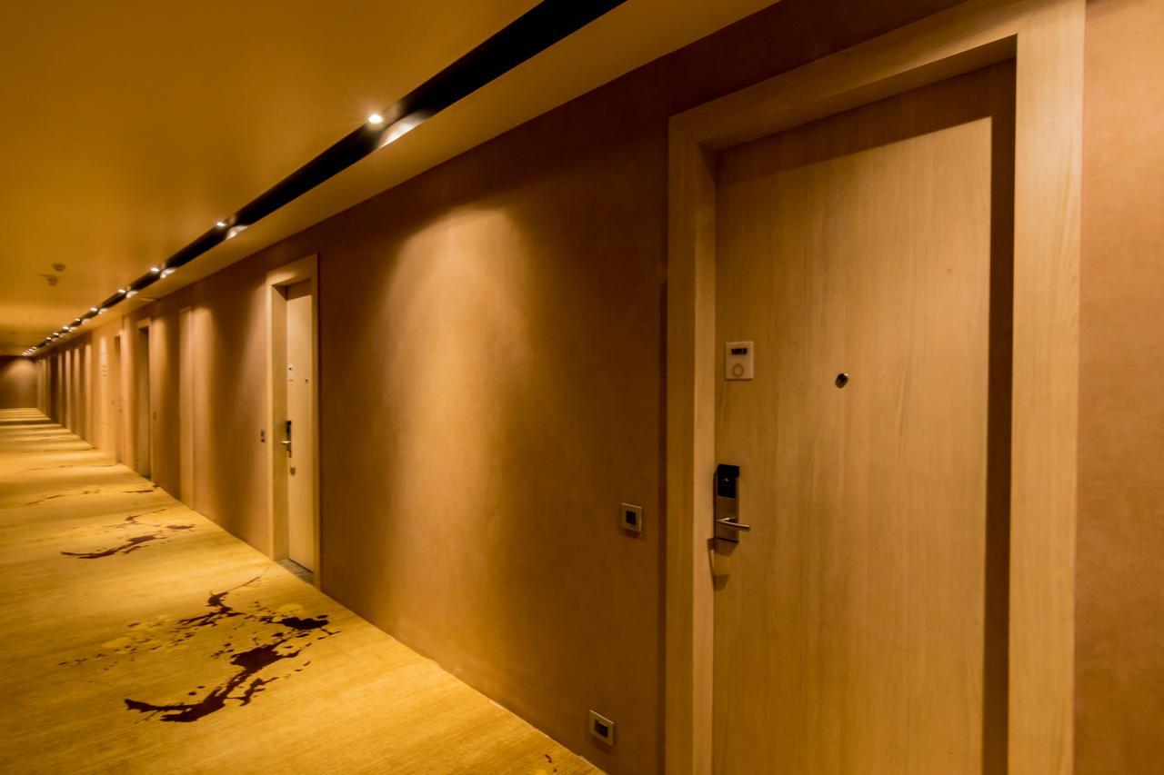 מוראדאבאד Amara Gateway Hotel מראה חיצוני תמונה