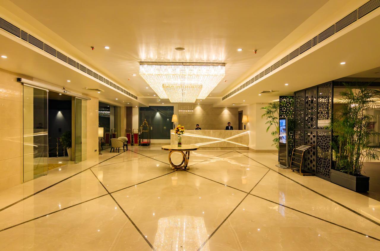 מוראדאבאד Amara Gateway Hotel מראה חיצוני תמונה